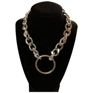 Chunky Chain Statement Necklace with Circle Ring Pendant Silver Tone